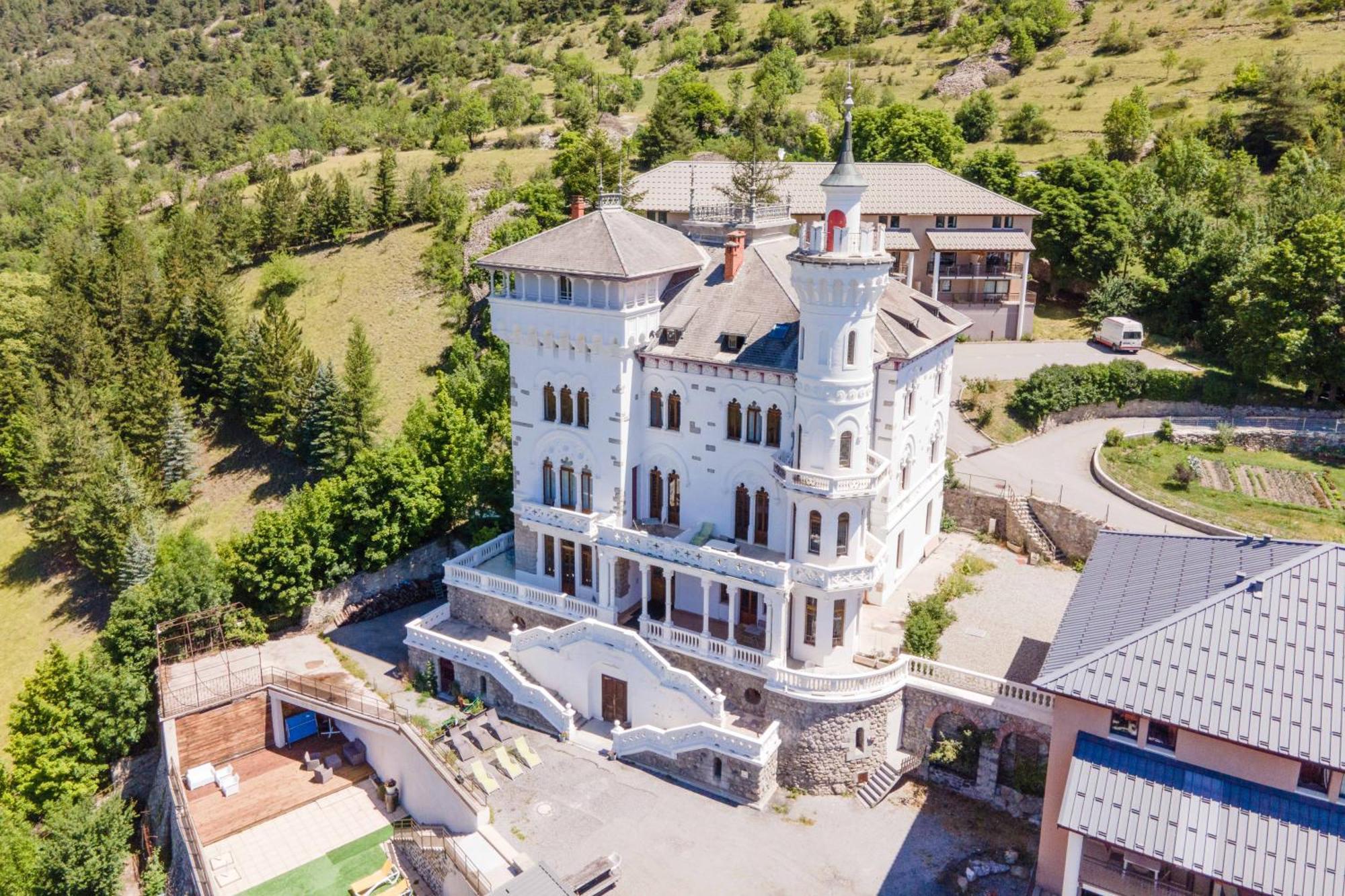 Residence Chateau Des Magnans By Nevesol Jausiers Exterior photo